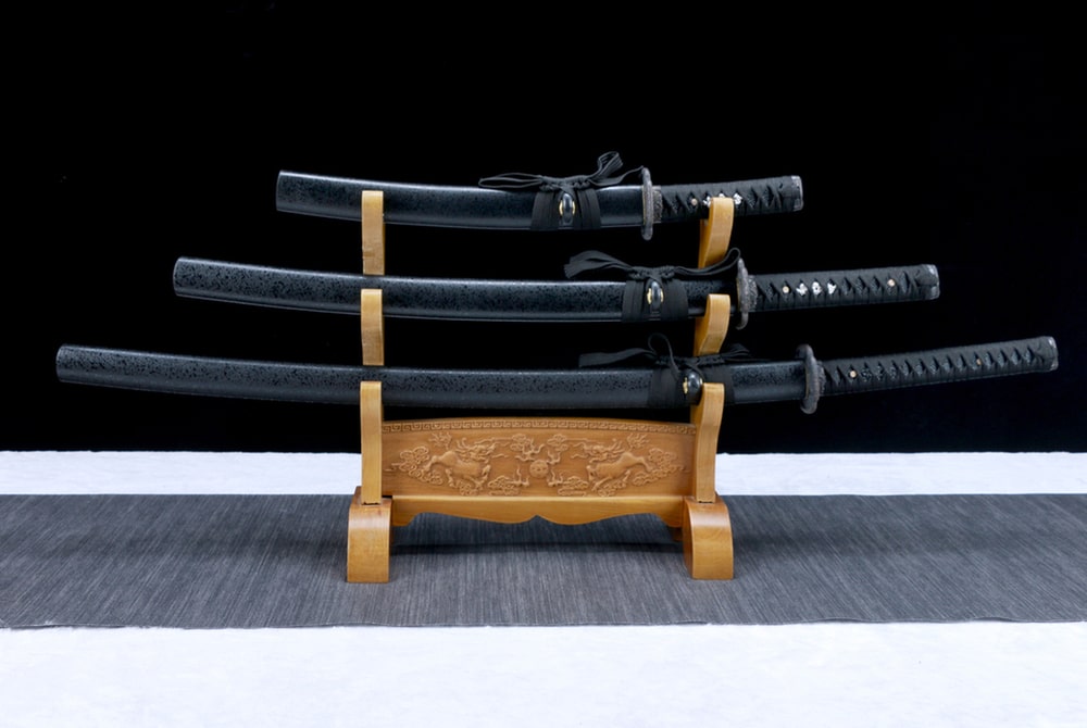 Yoru -katana-miekkasetti